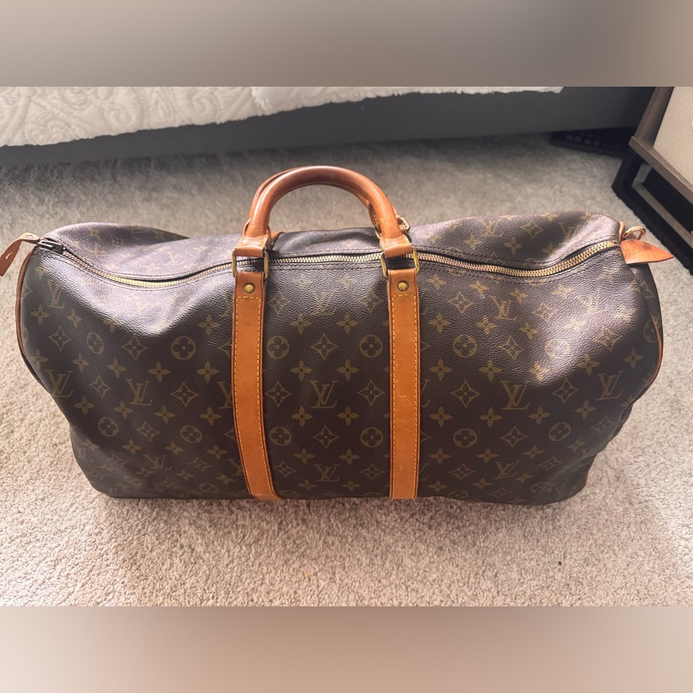 ❌ SOLD ❌Louis Vuitton Monogram Keepall 55